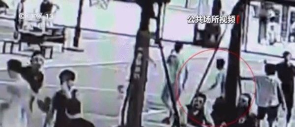钱坛子 突发心梗趋于年轻化 急救指南一定要看→